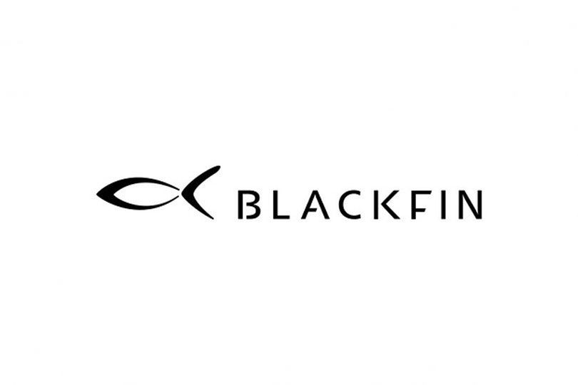 BLACKFIN - Seedamm Optik - Optiker Päffikon - Optiker Schweiz - Brillen - Gleitsichtbrillen - Sonnenbrillen - Kontaktlinsen - Linsenmittel - Pflegemittel - Herrenbrillen - Damenbrillen - Kinderbrillen - Lesebrillen - Blaufilter-Brillen - Varilux-Spezialist - Gleitsichtgläser- Sehtest - Myopiemanagement - Brillenglasbestimmung - Optometrische Gesundheitsuntersuchung - Kontaktlinsen-Anpassung - Kontaktlinsen-Nachkontrolle - Kontaktlinsen-Lieferservice